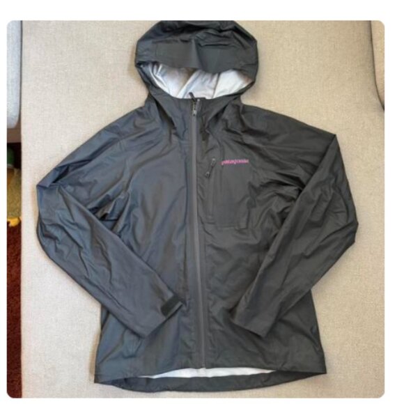 Patagonia Women’s M10 Rain Shell Forge Grey Small - LIKE NEW - Picture 1 of 3